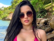 Juliette Freire exibe corpão e esbanja sensualidade durante banho: “Gata!”