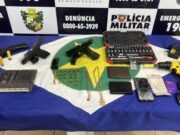 Ladrões de caminhonete são mortos em confronto com a PM