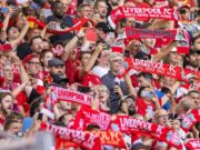 Liverpool admite restrições da torcida, mas tocará hino para celebrar coroação do Rei Charles