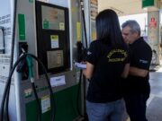 Procon fiscaliza postos de combustíveis após redução no preço