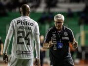 Odair Hellmann não resiste à derrota do Santos em clássico e é demitido