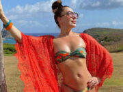 Claudia Raia impressiona ao posar na praia 3 meses após dar à luz: ‘Já magra assim?’