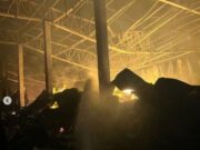 Incêndio no frigorifico da JBS começou em setor com paletes e caixotes