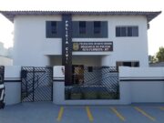 Mulheres são presas transportando drogas em táxi no interior de MT