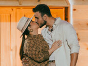 Maiara enlouquece os fãs ao compartilhar foto na cama com namorado: ‘Agarradinha’