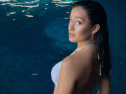 Influencer é críticada após megulhar em caverna perigosa: ‘Proibida à turistas’