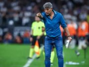 Renato Gaúcho critica árbitro e diz que ’até Stevie Wonder viu o pênalti’
