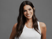 Com look de grife, Bruna Marquezine desfila por rua da Itália e rouba cena: ‘Arrasou’