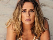 Em dia de aniversário, Deborah Secco acorda com surpresa na cama: ‘Presente’