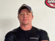 Homem morre após sofrer descarga elétrica lavando carro