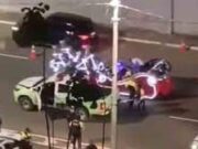 Papai Noel e seu trenó são parados na blitz em Salvador