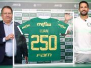 Luan recebe homenagem pelos 250 jogos no Palmeiras; ‘Motivo de muito orgulho’