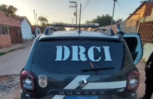 Polícia cumpre mandados contra jornalistas e empresário investigados por produção de fake news contra políticos