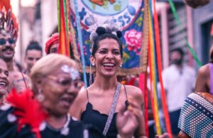 Com alta de infecções por Covid-19, carnaval pode ser uma ‘bomba’