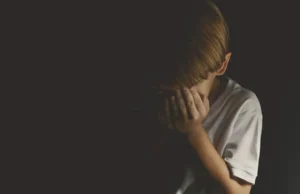 Mãe confirma que levou corpo de Miguel até rio e afirma que é “um monstro”; veja