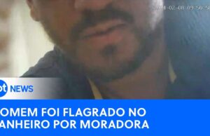 Vídeo mostra empresário mexendo em câmera escondida no banheiro de casa alugada; veja