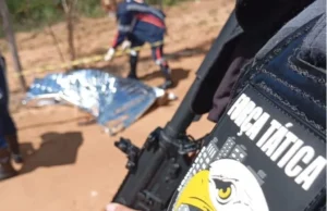 Três criminosos envolvidos em roubo morrem em confronto com a Força Tática
