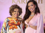 Alcione abre sua casa e prepara jantar de aniversário da afilhada e cantora: ‘Karinah’