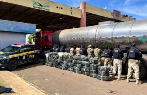 Motorista é preso transportando 900 kg de drogas em caminhão