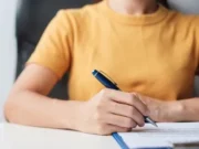 Mulher é presa ao tentar assinar procuração em cartório com documento falso