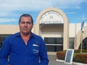 Empresário morre eletrocutado ao fazer manutenção de rede