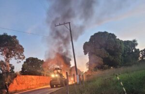 Vídeo mostra viatura atropelando suspeito durante fuga em VG