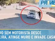 Desespero! Motorista não puxa freio e carro desce ladeira e atinge casa em SP