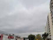 Semana começa com manhãs geladas e calor durante a tarde