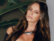 Paolla Oliveira exibe perrengue para conseguir vestir saia justa: ‘Foi por pouco’