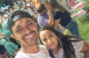 Homem mata esposa com tiros de espingarda e é preso escondido em bar