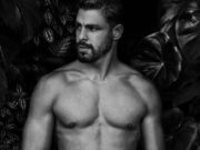 Cauã Reymond surge totalmente nu, e seguidores vão à loucura: ‘Misericórdia’