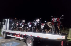 Polícia prende 8 motociclistas por “racha” em avenida de Cuiabá