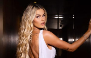 Yasmin Brunet aposta em biquíni preto em dia de sol na Bahia: ‘Sereia dourada’