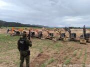 Polícia apreende 9 escavadeiras em operação contra garimpo ilegal em MT