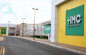 Médicos da Saúde de Cuiabá cobram salários e benefícios atrasados desde maio