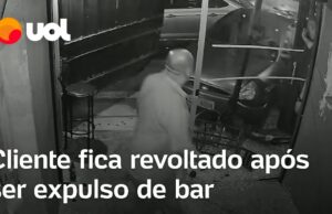 Cliente tenta invadir bar com carro após ser expulso em São Paulo; veja