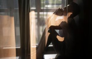 Janeiro Branco faz alerta sobre a importância de cuidar do emocional