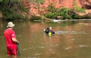 Corpo é achado após 24h de buscas em rio do interior