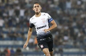 Em busca de 12º título da Copinha, Corinthians bate o Rio Branco
