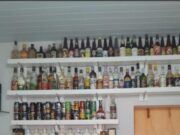 Mato-grossense cria acervo de cachaça com mais de 700 rótulos