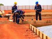 Demanda por mão de obra segue aquecida na construção civil