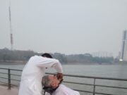 Barbeiro se dedica a atender idosos e PCDs em Cuiabá