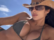 Musa da Vila Isabel faz ensaio ousado e exibe corpão definido: ‘Maravilhosa demais’