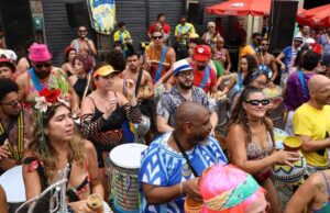 Associação de bancos dá dicas para evitar golpe financeiro no Carnaval