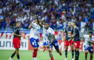 Bahia vence e alcança a fase de grupos da Copa Libertadores
