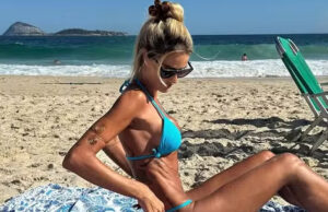 Com 15 quilos a menos, Yasmin Brunet, exibe shape trincado na praia: ‘Em dia’