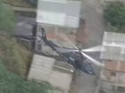 Copiloto de helicóptero da Polícia Civil é baleado durante operação no Rio; veja