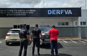 Advogado é preso tentando tirar Renegade de delegacia com documento falso