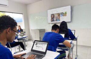 Estudantes podem solicitar isenção na taxa do Enem