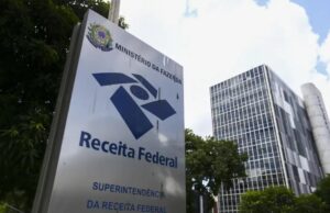 Receita Federal divulga às 10h lista do 1º lote da restituição; saiba como consultar